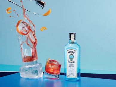 Bombay FY19 ClassicsReimagined Negroni Premium OOH Static 48Sheet1134x567 4 1