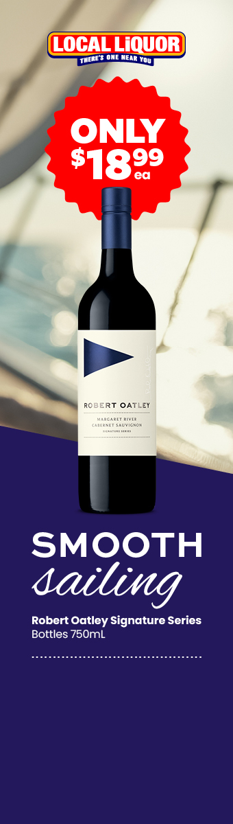 LLP35 Robert Oatley Signature Series Bottles 750mL Right